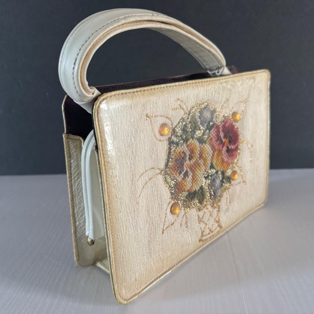 Vintage 1960s Fabrique Handbag Beige Needlepoint Floral Beaded Top Handle Purse - Picture 12 of 13